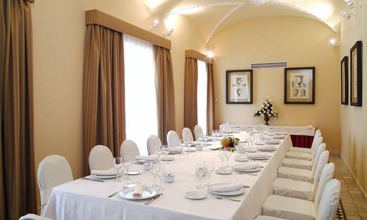 Almoharin Hotel ILUNION Mérida Palace Merida Almoharin Hotel ILUNION Mérida Palace Merida